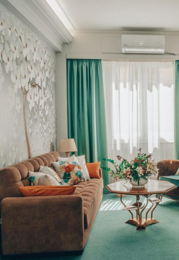 Pnoe D'Athenes Apartment ภายนอก รูปภาพ