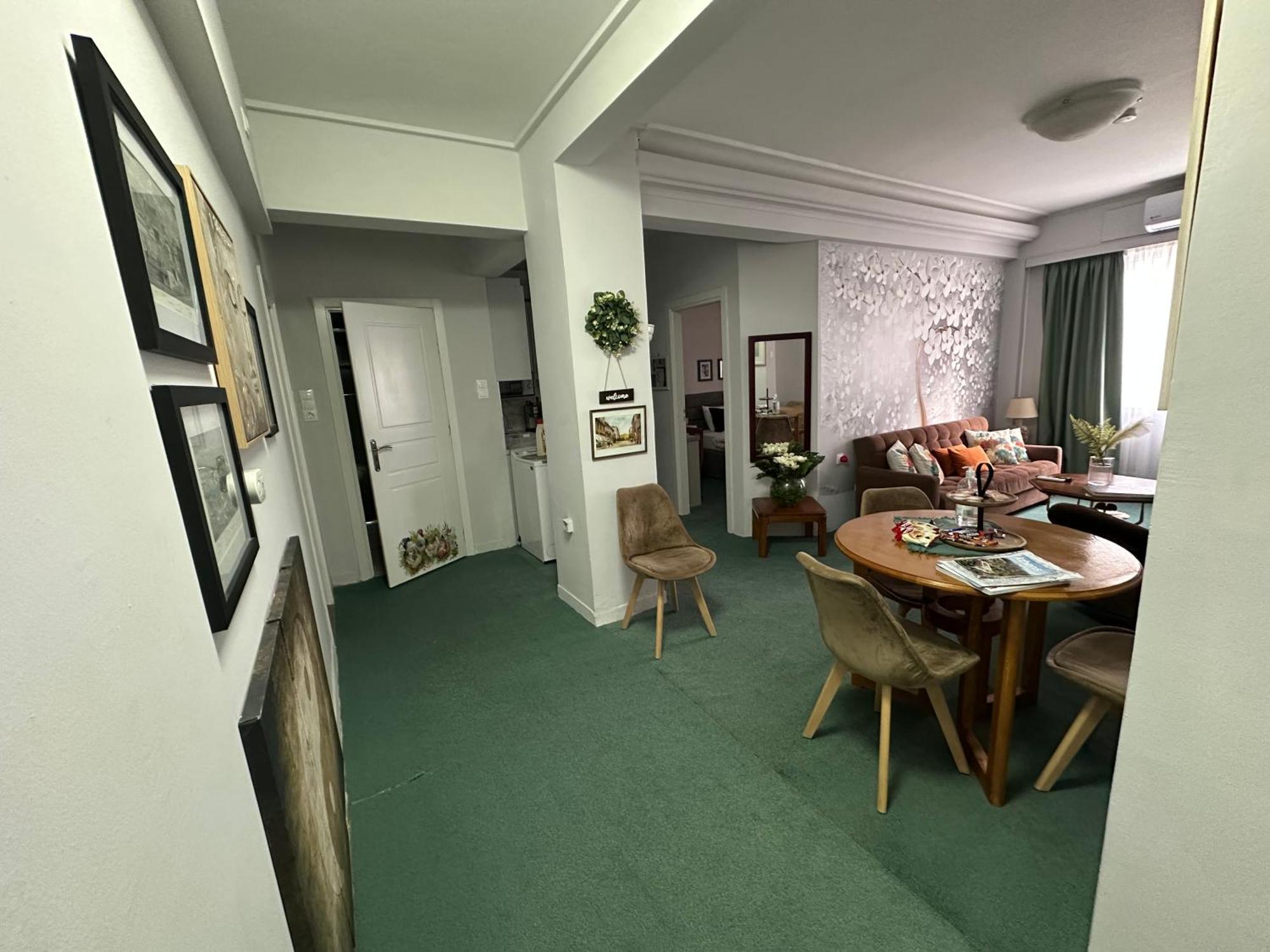 Pnoe D'Athenes Apartment ภายนอก รูปภาพ